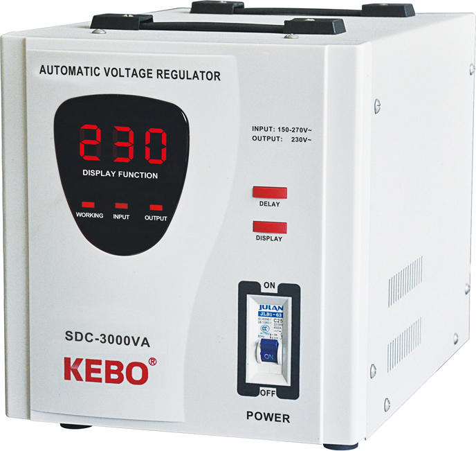 Estabilizador - Regulador de voltaje 3000VA Digital SERVO KEBO SDC-3000