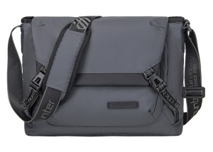 ARCTIC HUNTER τσάντα ώμου K00528 με θήκη tablet, 10L, γκρι