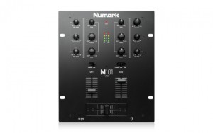 NUMARK M-101 Negro DJ MIXTO 2 CANALES