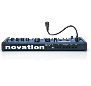 NOVATION MININOVA SYNTHESIZER with 37 keys 18 notes polyphony