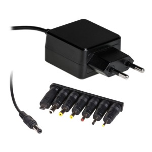 AKYGA AK-TB-07 Universal Adapter 5V/3A 15w 8 plugs