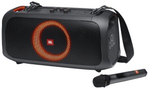 JBL PartyBox in movimento