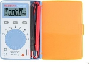 MULTÍMETRO DIGITAL BÁSICO BOLSILLO SLIM + ZUMBADOR + CAPACIDAD + FRECUENCIA + AUTORANGE MS8216 MASTECH