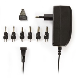 Adaptador de corriente CA universal NEDIS ACPA003, 9.0 / 12 / 13.5 / 15/18/20/24 VCC, 1A - 1.5A