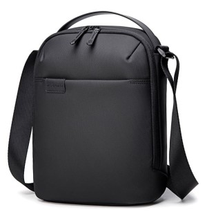ARCTIC HUNTER τσάντα ώμου K00579, με θήκη tablet, 6L, μαύρη