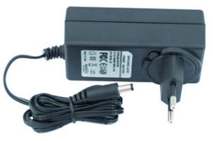 FUENTE DE ALIMENTACIÓN EUROLITE EL 12V / 2A DC 12V / 2A ALIMENTACIÓN