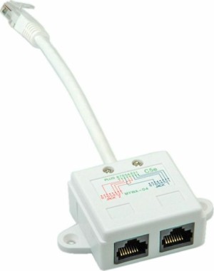 VALOR 21.99.3045 Splitter T-Adapter CAT5e UTP Blanco