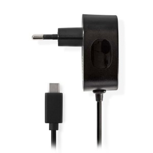 Nedis WCHAC300ABK Universelles USB-3A-Ladegerät mit integriertem USB-Typ-C-Kabel, in Schwarz.