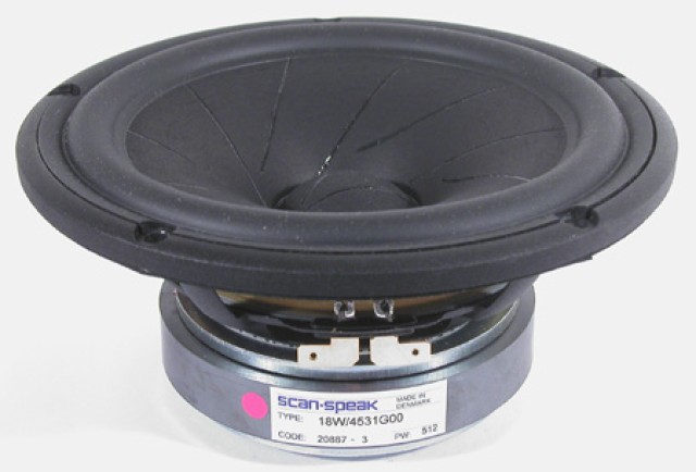 ScanSpeak 18W/4531G00 182 mm Mid woofer 100 Watt 87 db  4Ω