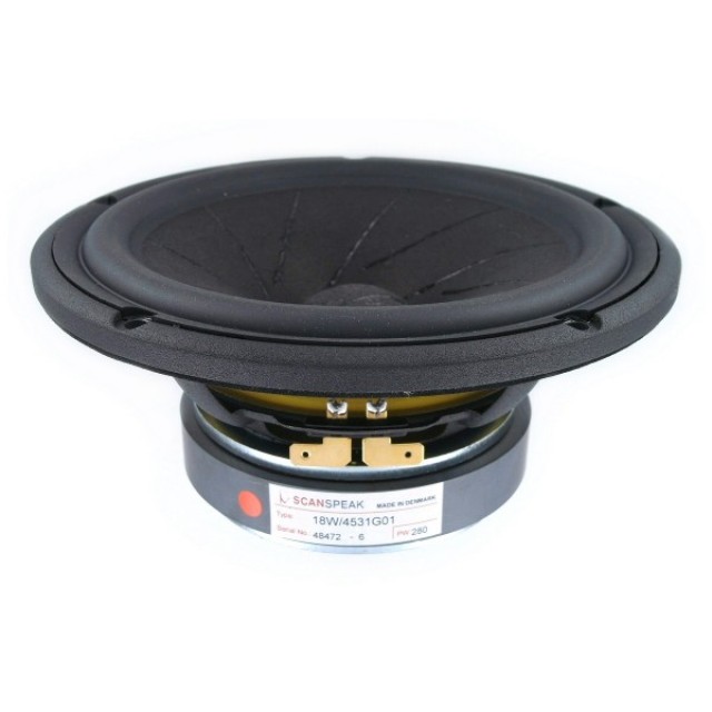 ScanSpeak 18W/4531G01 182 mm Mid woofer 100 Watt  87 db  4Ω REVELATOR