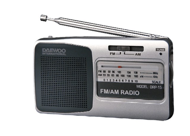 Radio AM / FM analógica Daewoo DRP-15