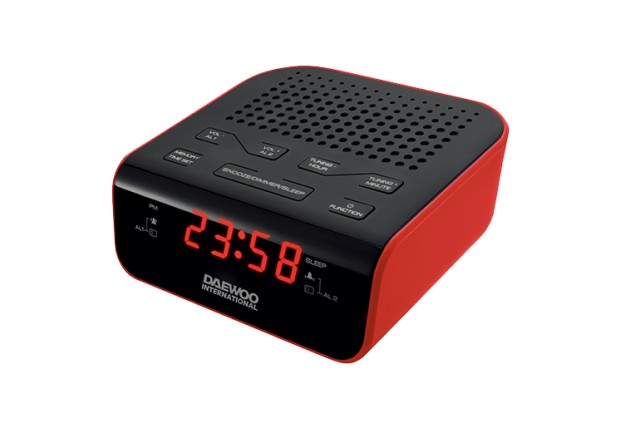 Radio / reloj despertador rojo Daewoo DCR-46