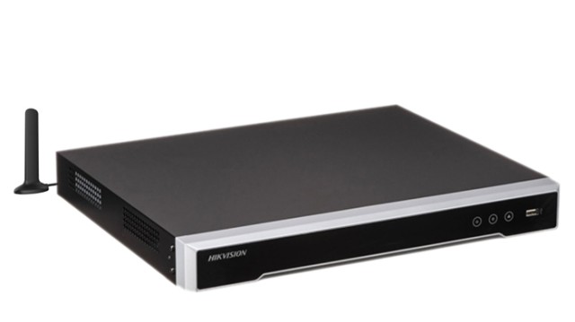Hikvision DS-7604NI-K1 / 4G NVR 4 telecamere fino a 8MP Router 4G integrato