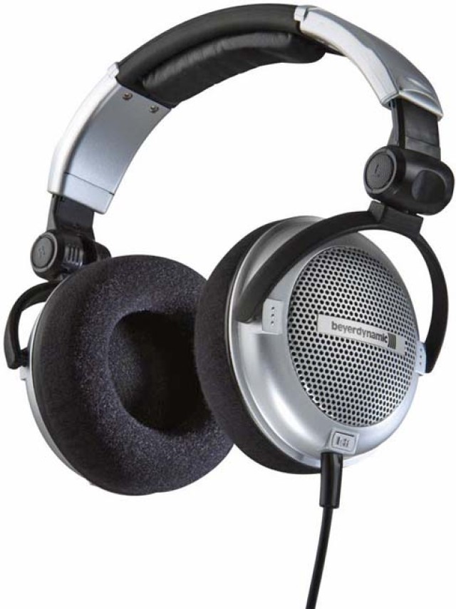 BEYER DT-440 DYNAMIC CLOSED HEADPHONES